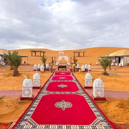 Hassan Luxury Camp 메르주가 외부 사진