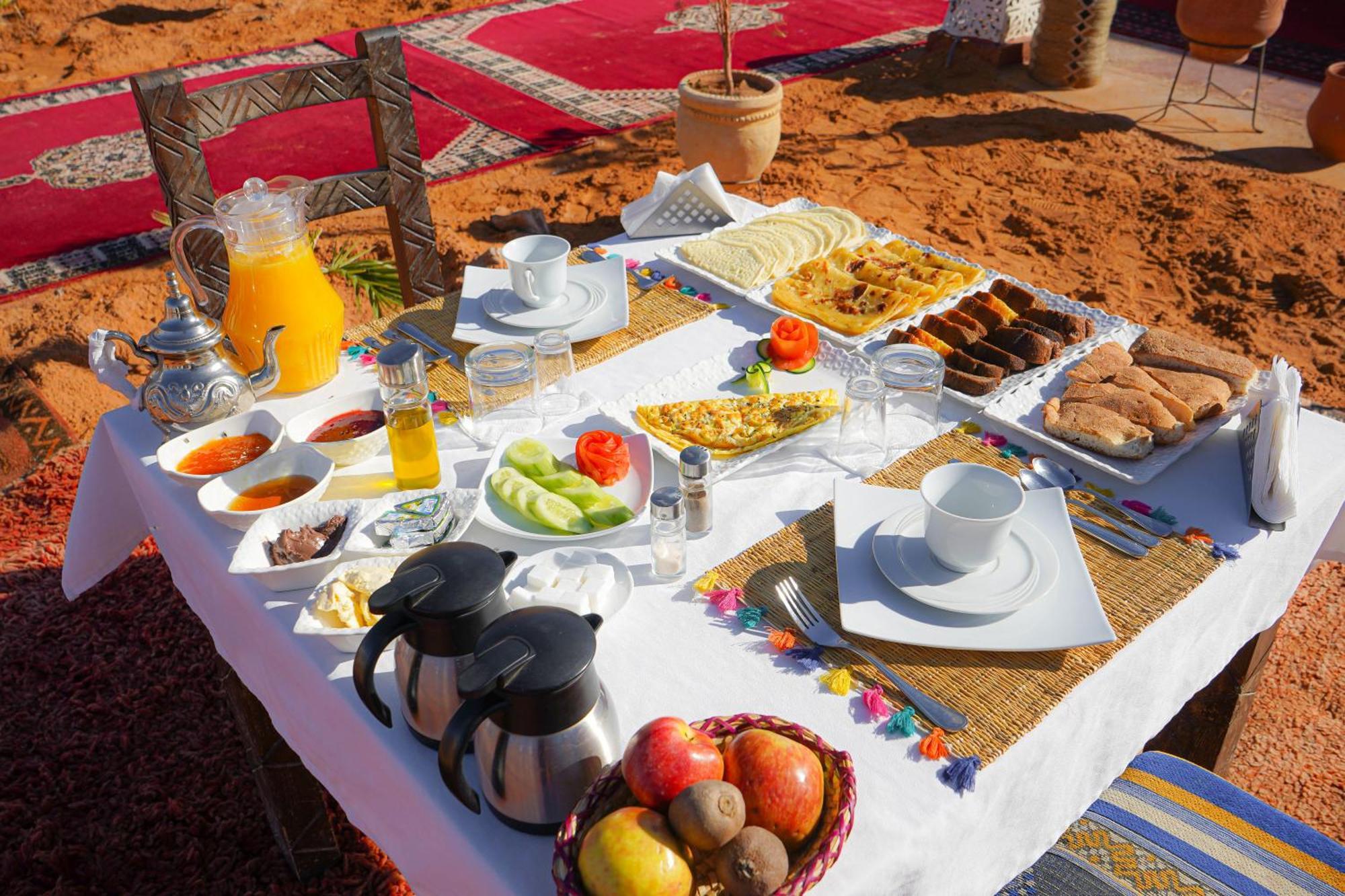 Hassan Luxury Camp 메르주가 외부 사진