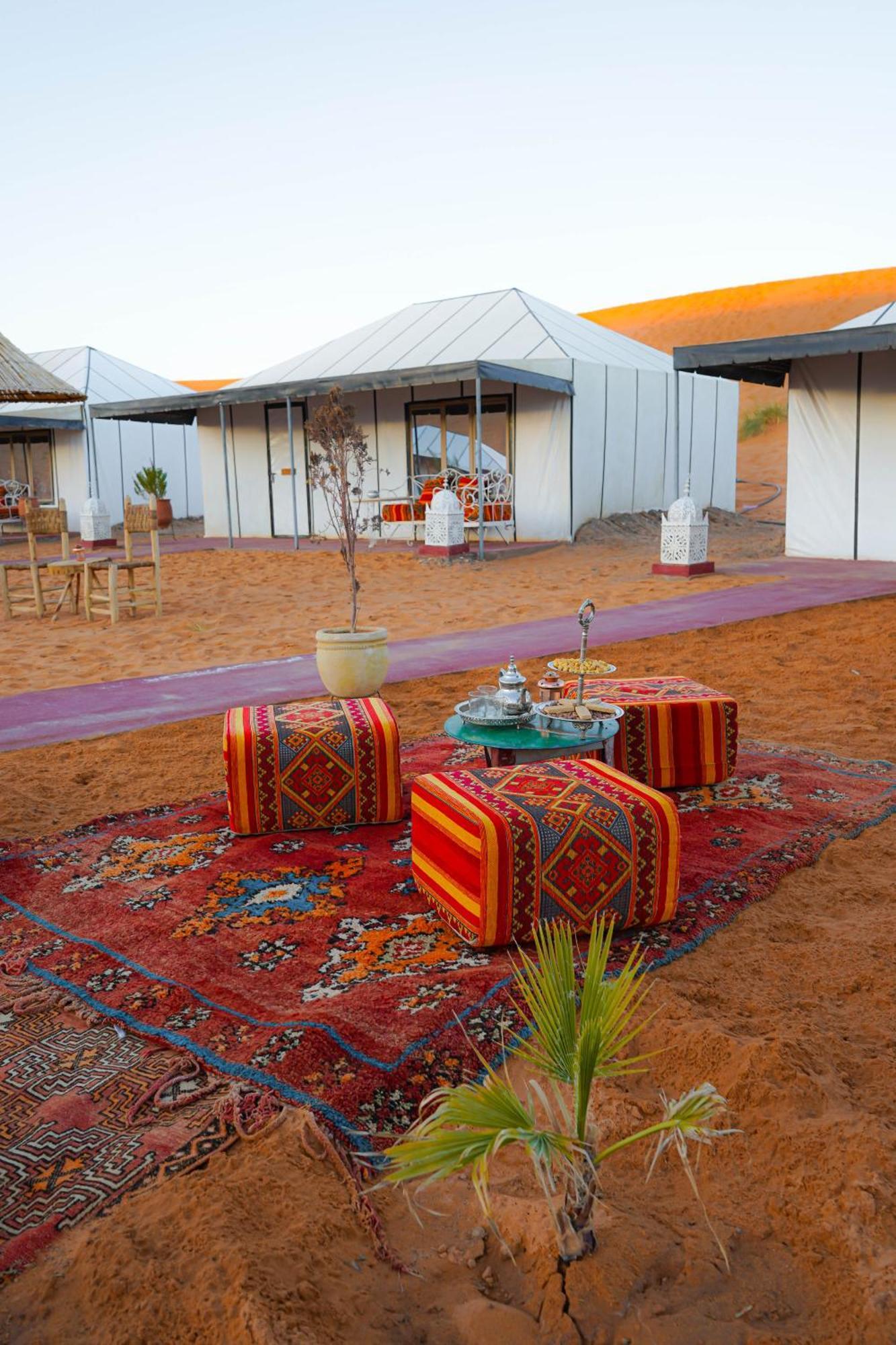 Hassan Luxury Camp 메르주가 외부 사진