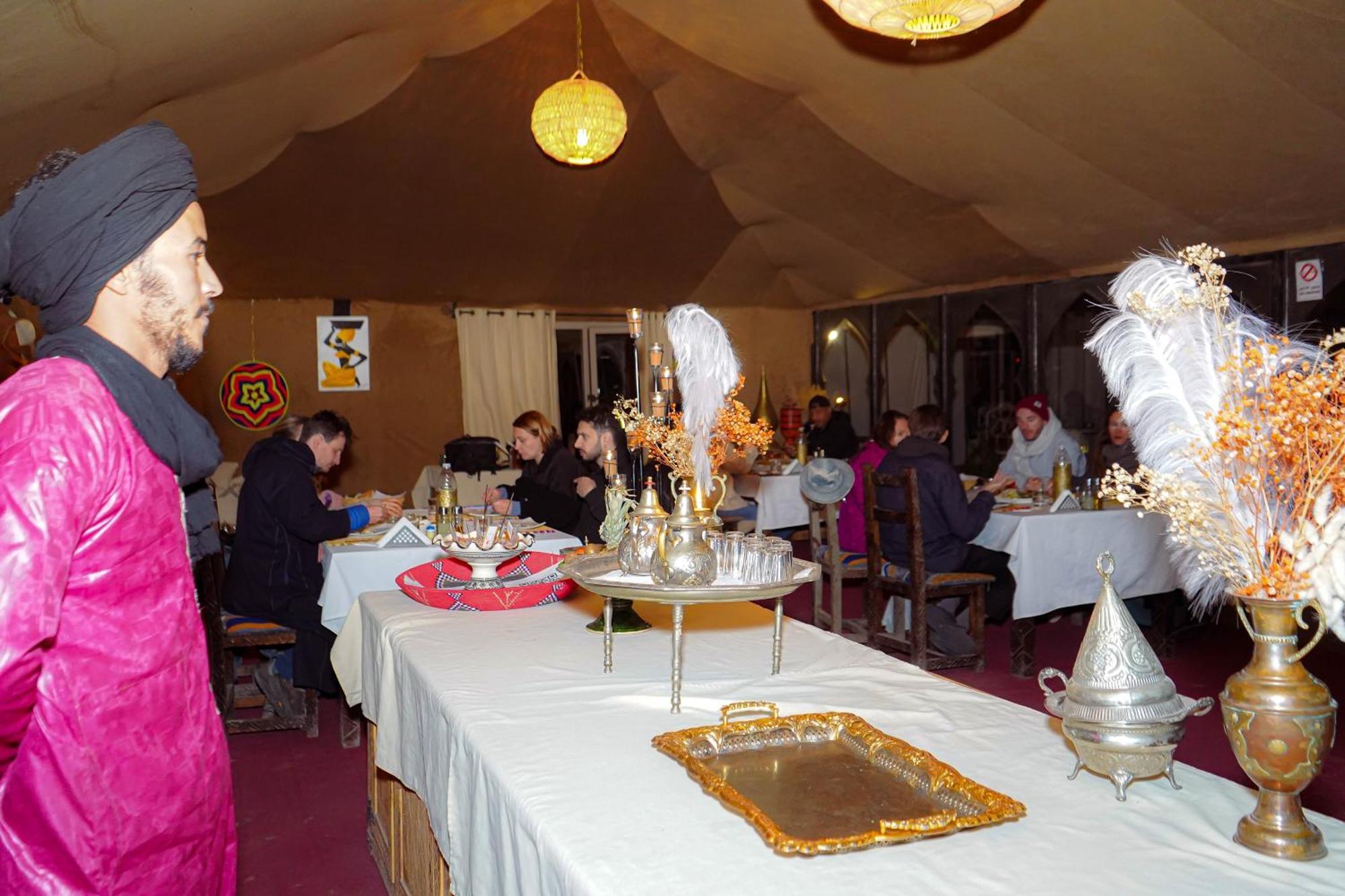 Hassan Luxury Camp 메르주가 외부 사진